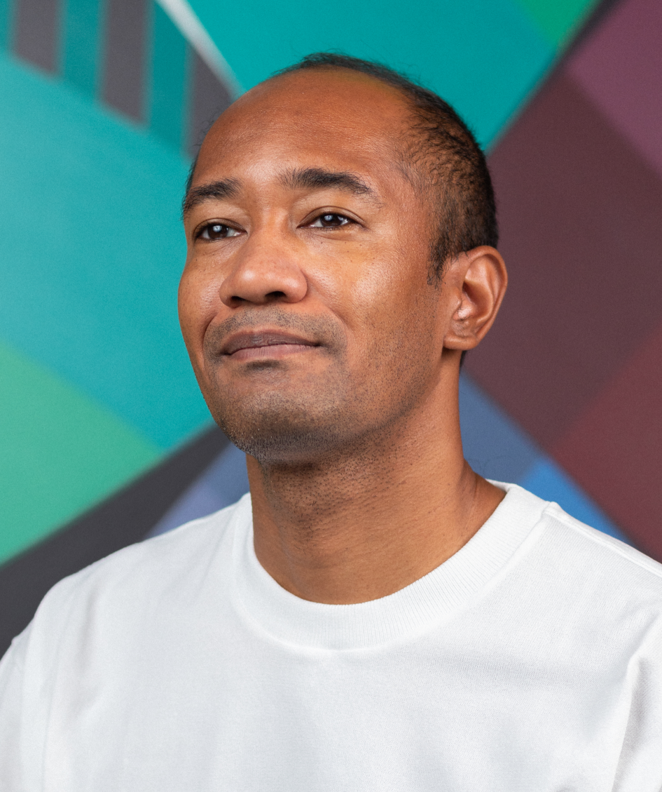 Corey LEE