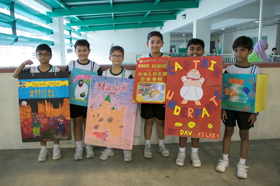 Book Parade_St Stephen's School_1