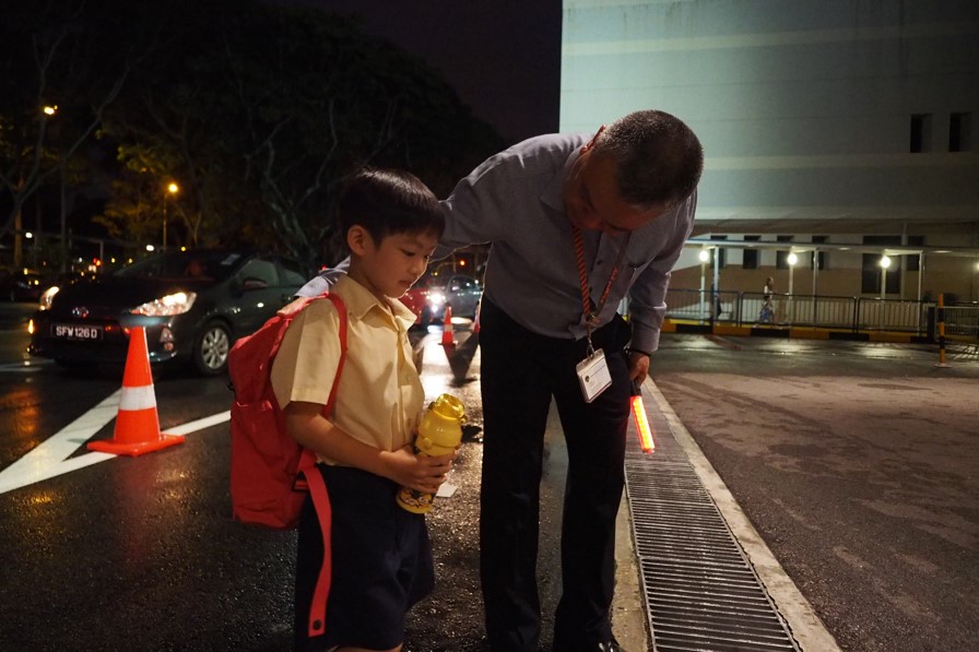 p1029985_32072515305_o