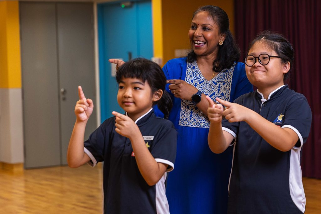 PAT_Mdm-Usha-Krishnasamy_students-2-1024x683.jpeg