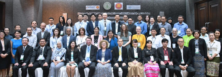 aseancof13_group_photo aseancof13_group_photo