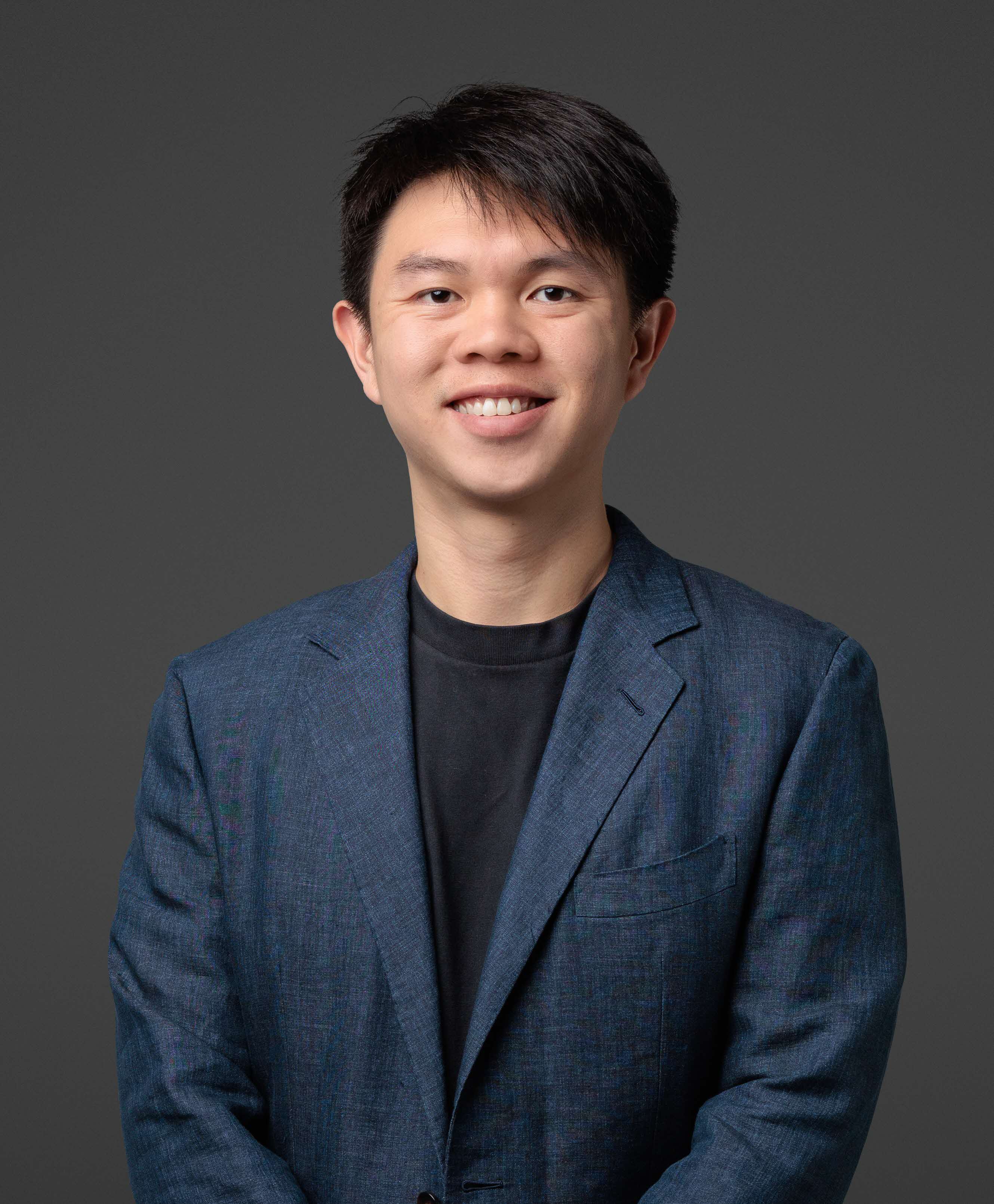 Dr Aaron Aga